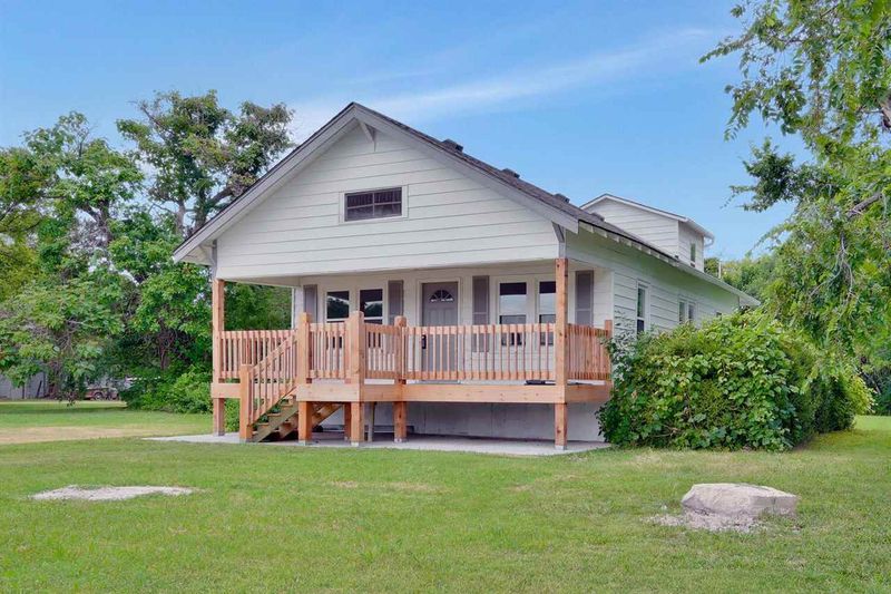 701 S Buckner St, Derby, KS 67037