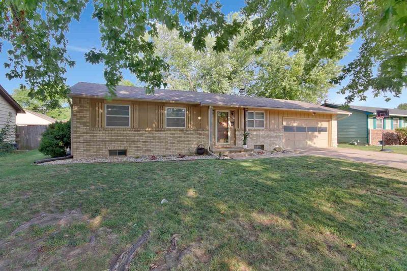 3039 S Chase Ave, Wichita, KS 67217