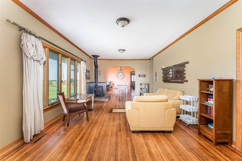10812 E Illinois Ave, Hutchinson, KS 67501