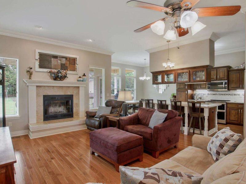 3923 S Linden, Derby, KS 67037