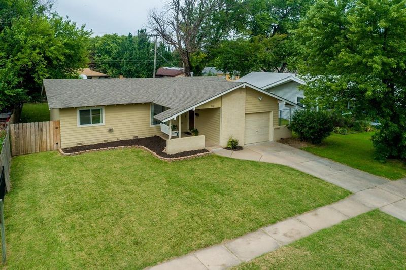 3157 S Bennett Ave, Wichita, KS 67217