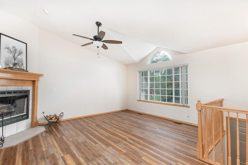 920 N Southwind Cir, Goddard, KS 67052