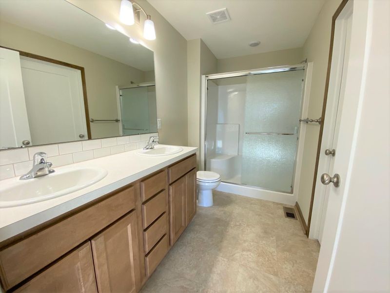 10537 W Sondra, Maize, KS 67101