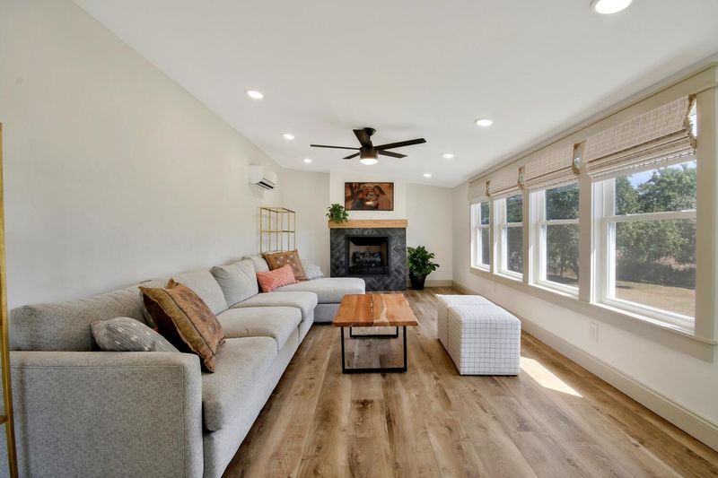 209 N Fifth Ave, Anthony, KS 67003