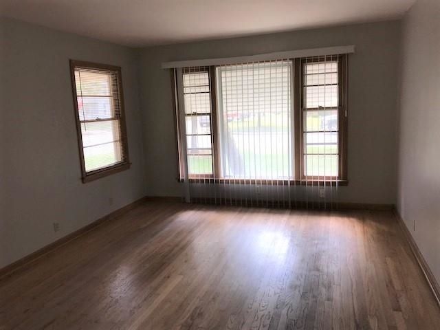 2002 N Salina Ave, Wichita, KS 67203