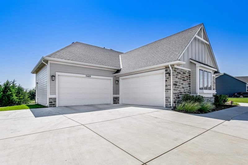 11409 E Brookview Ct, Wichita, KS 67226