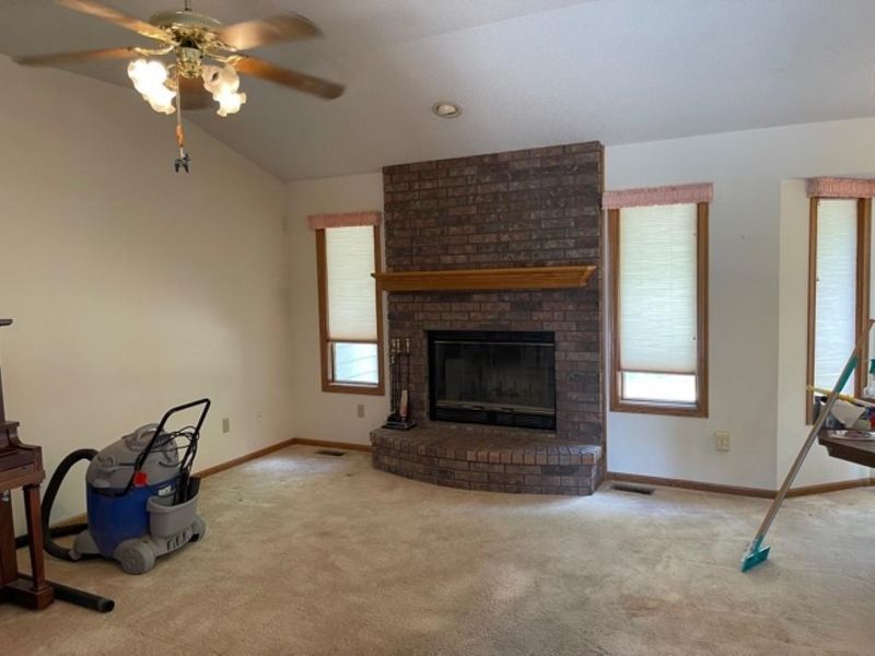 632 Rolling Hills Ct, Clearwater, KS 67026