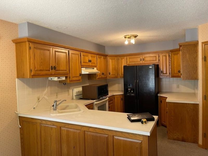 632 Rolling Hills Ct, Clearwater, KS 67026