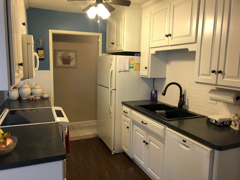 627 SE 5th, Newton, KS 67114
