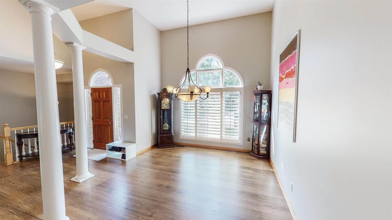 13124 E Castlewood Cir, Wichita, KS 67230