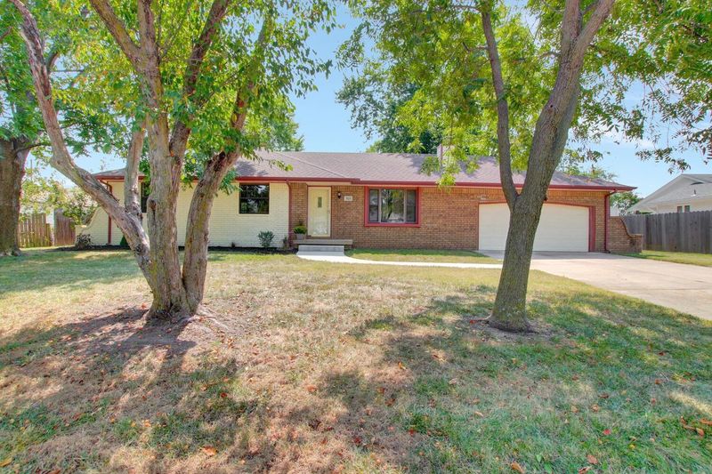 523 W Allison, Andover, KS 67002