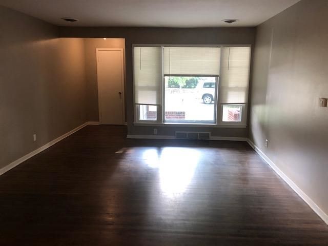 615 S Central, Mulvane, KS 67110