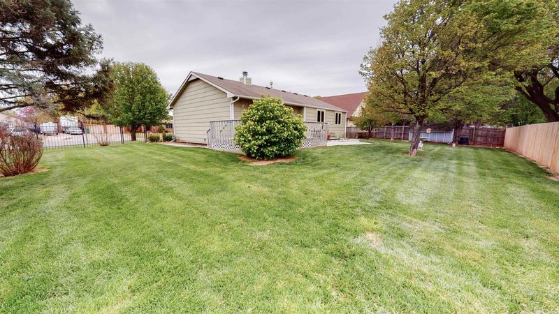 3644 S Gilda Ct, Wichita, KS 67215