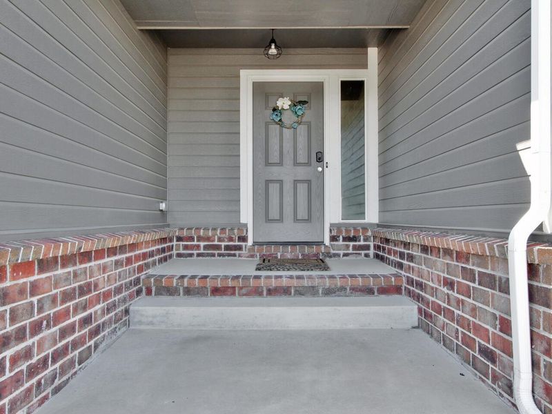 305 Matson St, Newton, KS 67114