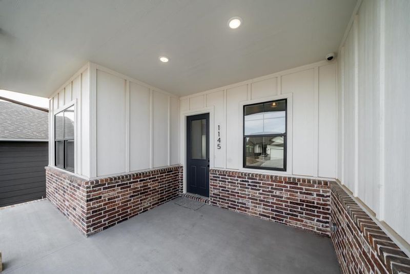 1145 W Shellbark Ln, Goddard, KS 67052