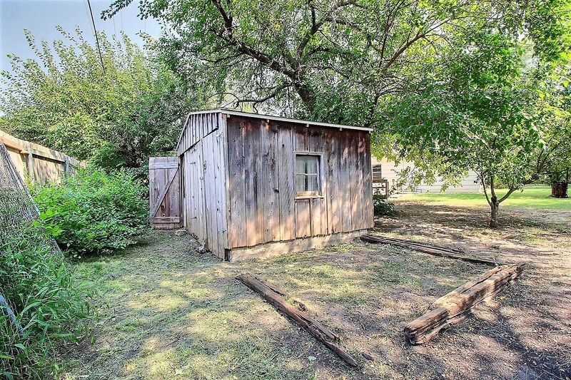 3 N Beech Rd, Wichita, KS 67206