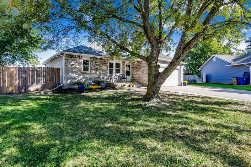 6 Ora Ct, Valley Center, KS 67147