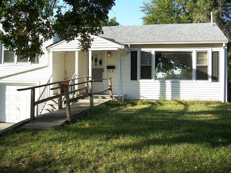 3312 E Zimmerly, Wichita, KS 67218