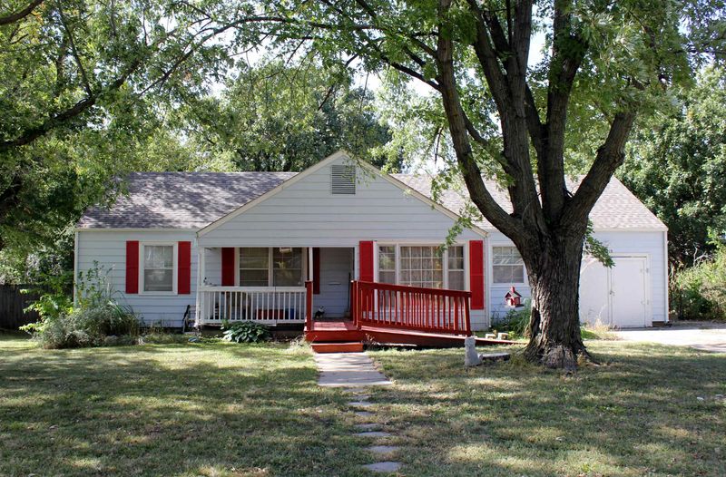 1115 S Summit St, El Dorado, KS 67042