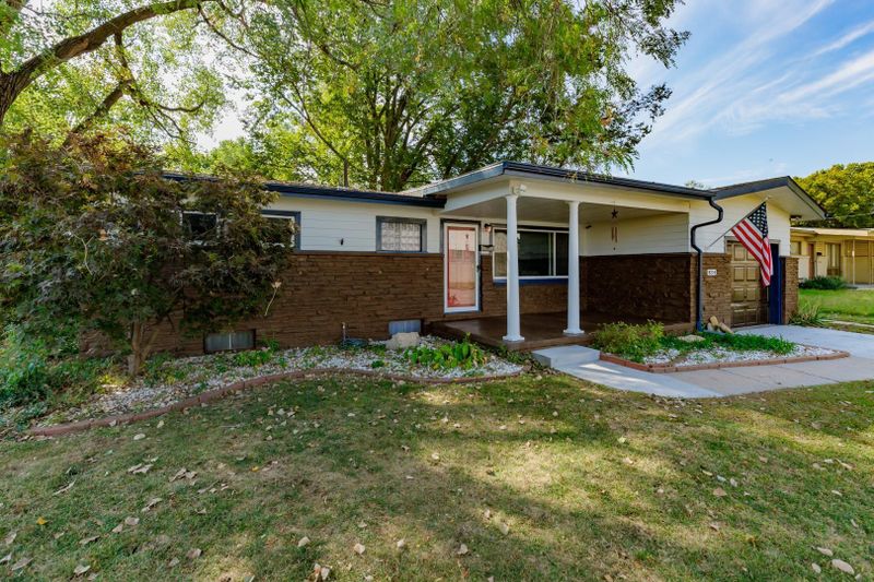8209 E Orme St, Wichita, KS 67207
