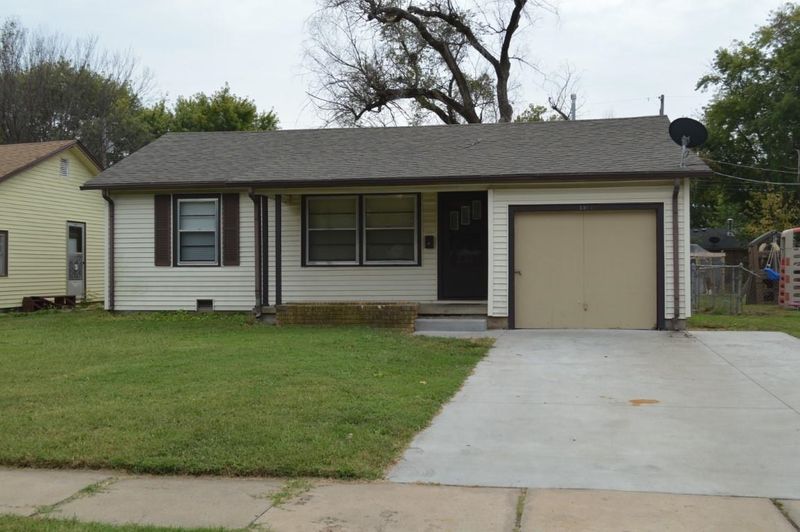 2517 E Funston, Wichita, KS 67211