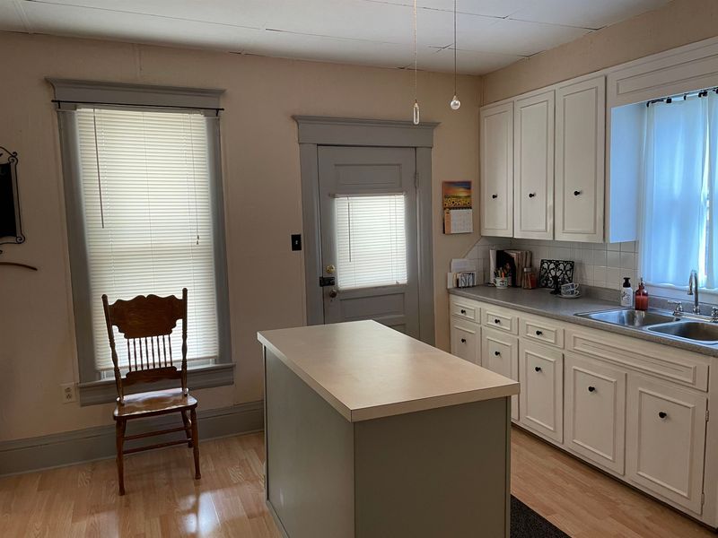 211 Allison, Newton, KS 67114