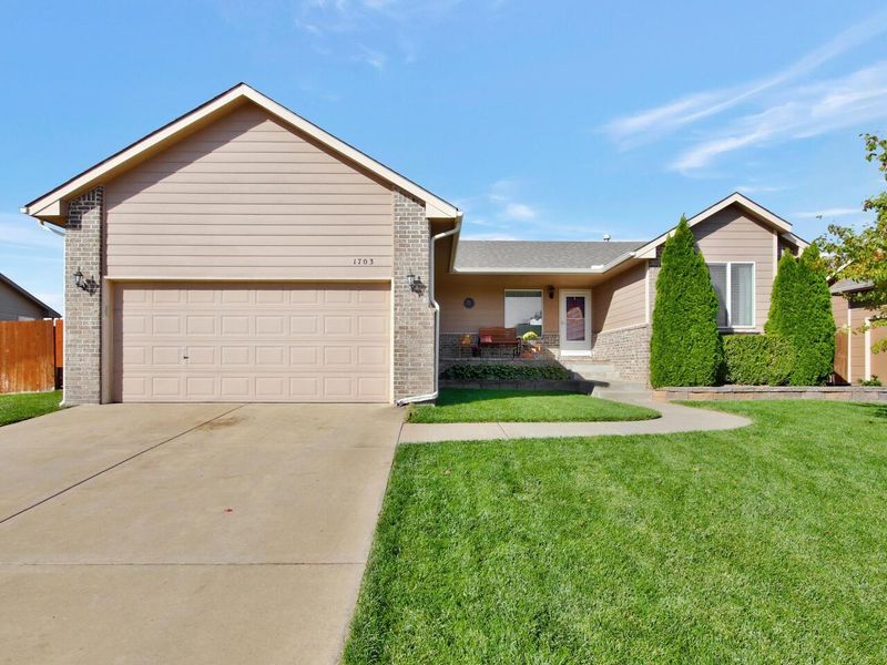 1703 N Decker St, Wichita, KS 67235