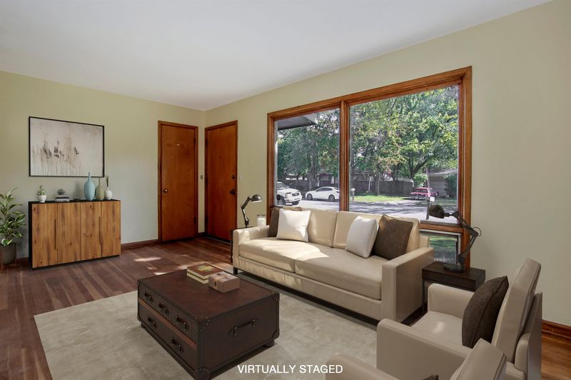 1421 N Prairie Ln, Derby, KS 67037