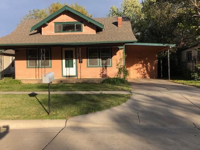 1952 S Everett, Wichita, KS 67213
