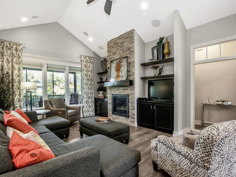 6253 E Central Park Ct, Bel Aire, KS 67220
