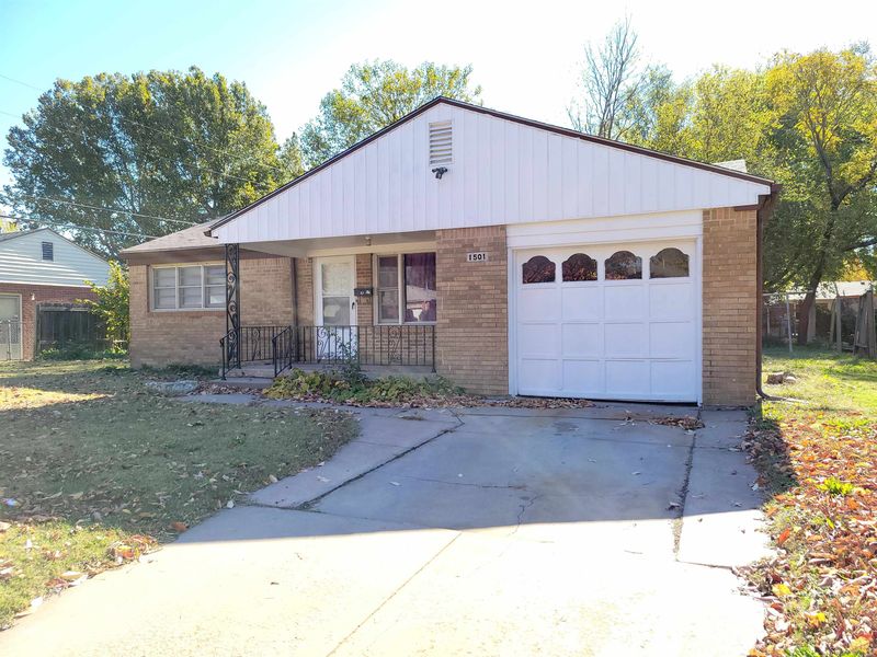 1501 E Salome St, Wichita, KS 67216