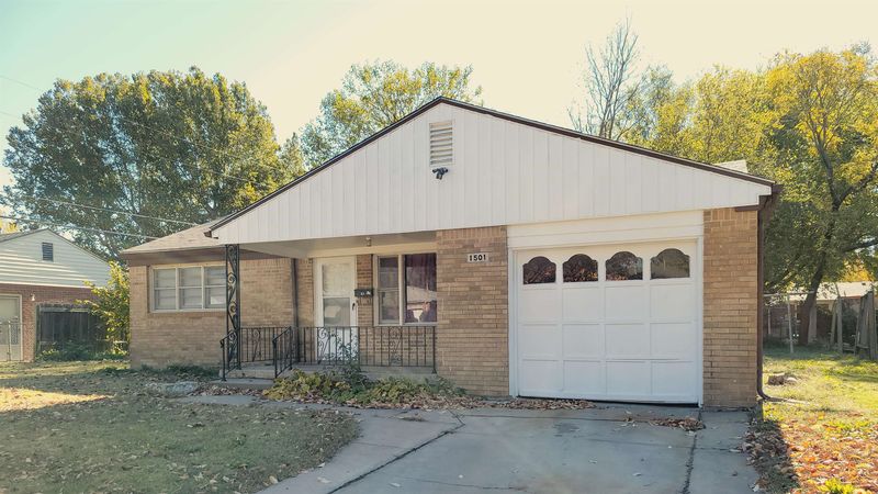 1501 E Salome St, Wichita, KS 67216