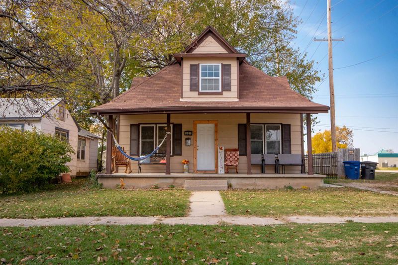 621 Osage St, Augusta, KS 67010