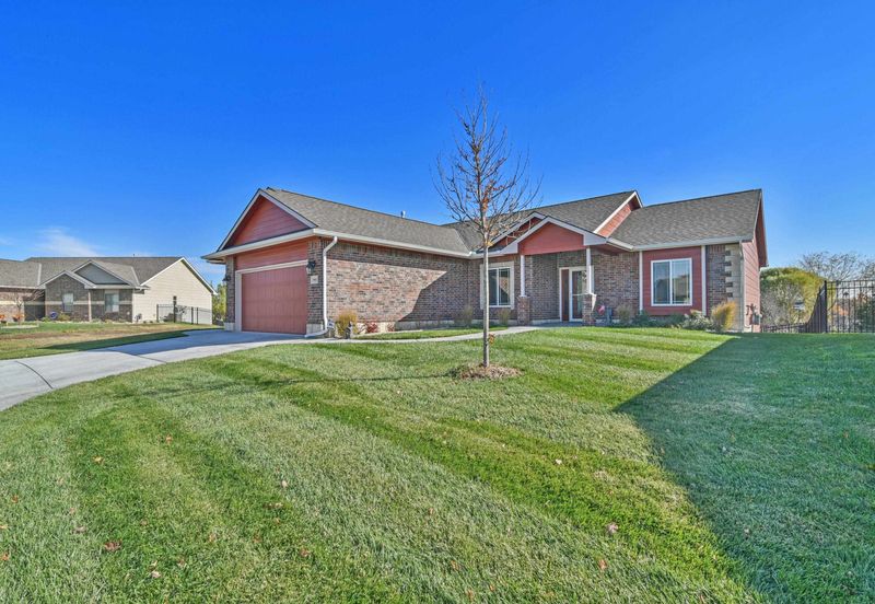 15013 W Hayden Cir, Wichita, KS 67235