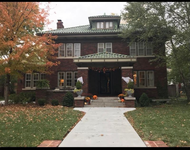227 N Crestway, Wichita, KS 67208
