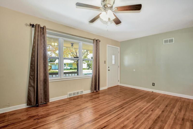 545 S Elpyco, Wichita, KS 67218