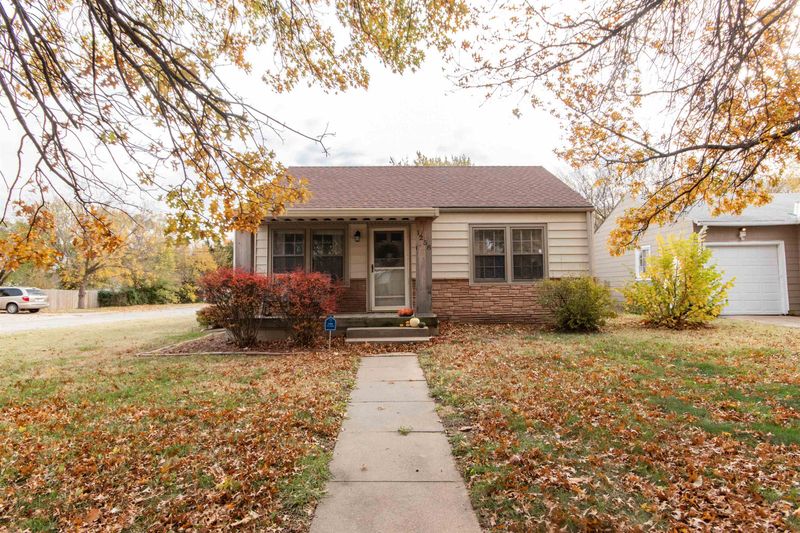 1258 N Pershing St, Wichita, KS 67208