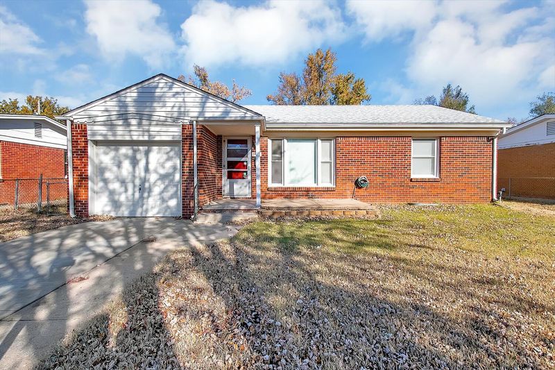 1408 E Berkeley, Wichita, KS 67216