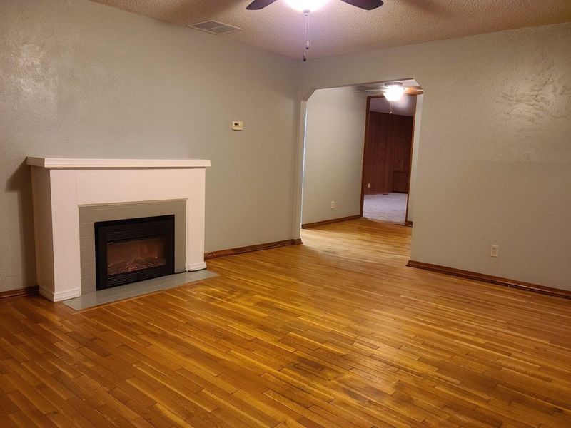 622 S Pinecrest St, Wichita, KS 67218
