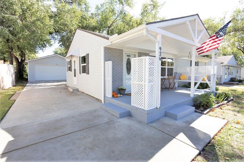 936 N Westview, Derby, KS 67037