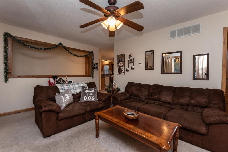 8302 E Levitt, Wichita, KS 67207
