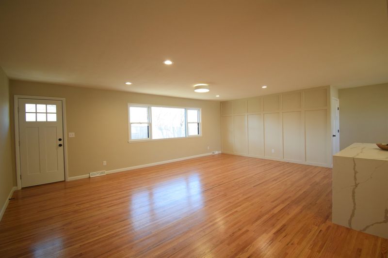 1337 S Maize Rd, Wichita, KS 67209
