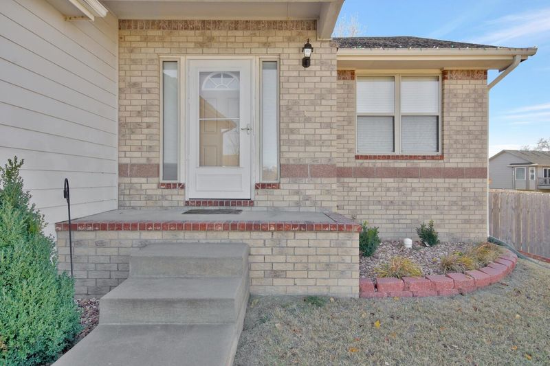 609 E Minneha, Andover, KS 67002