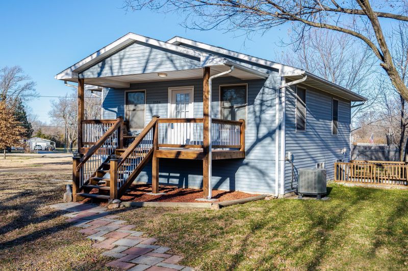 1106 W Morris St, Andover, KS 67002