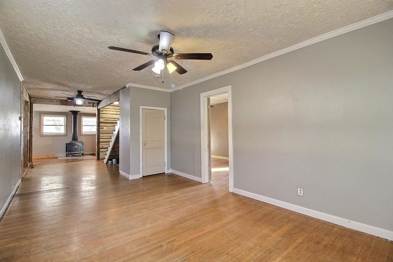 2401 E Madison, Derby, KS 67037