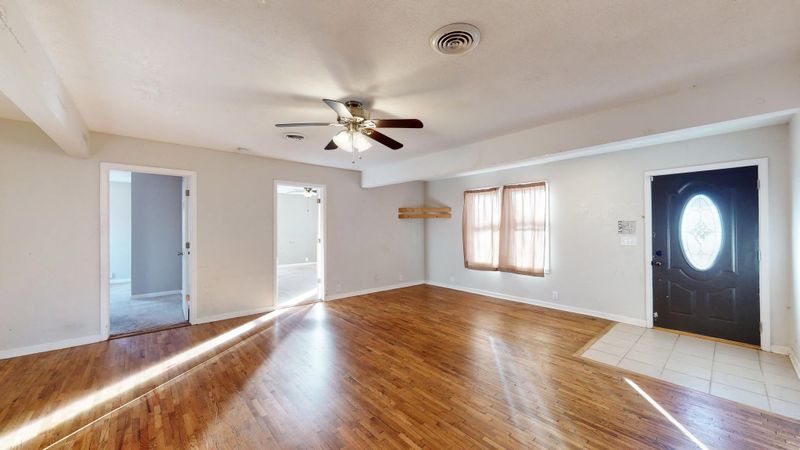 426 N Wolf St, Cheney, KS 67025