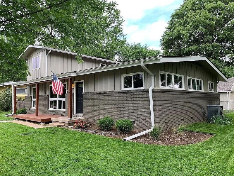 424 E Lincoln, Derby, KS 67037