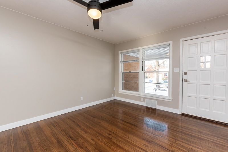 5113 E Gramar St, Wichita, KS 67218