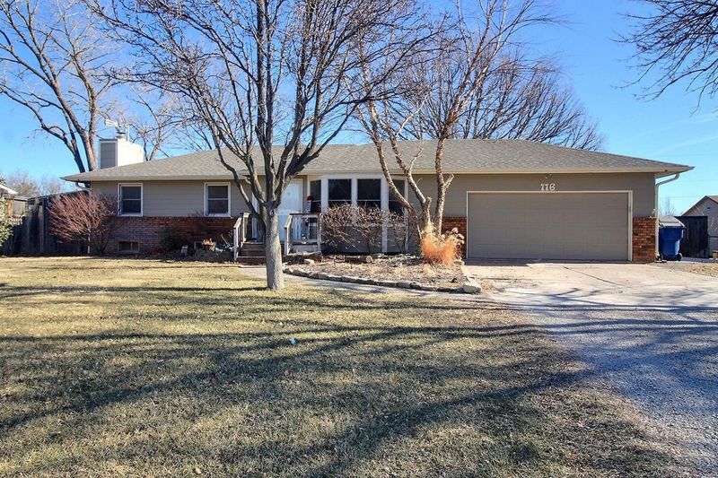 116 S Monticello, Andover, KS 67002