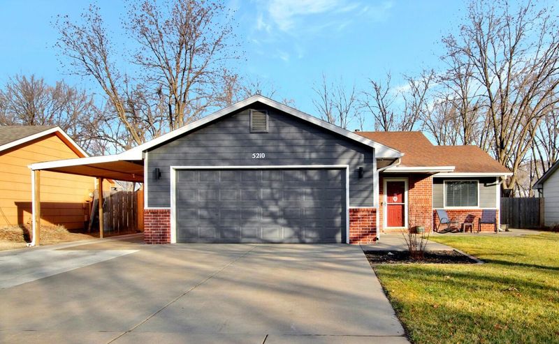 5210 W Memory Ln, Wichita, KS 67212